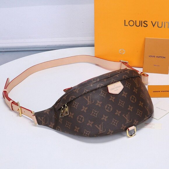 🌾Louis Vuitton Bumbag Brown Monogram Canvas Messenger Bag - Picture 2 of 9